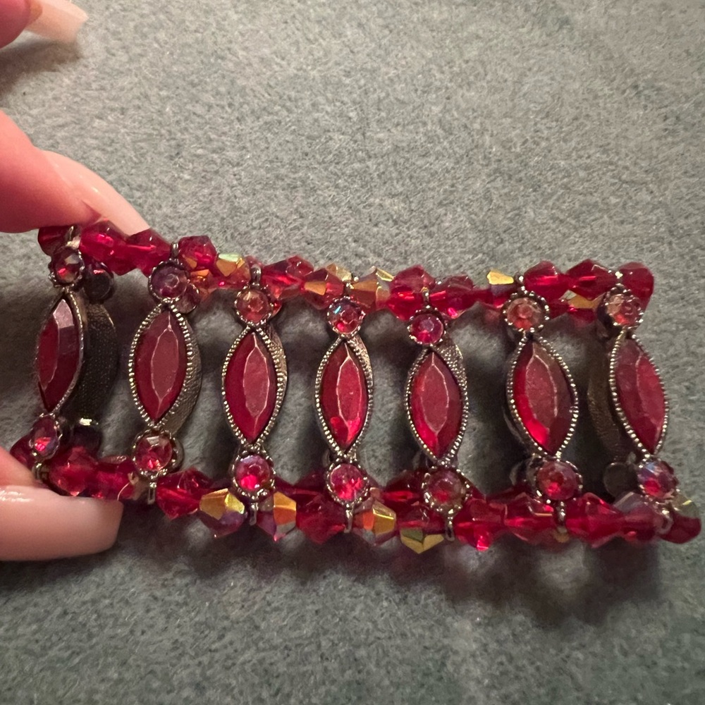 Crystal stretch bracelet - Picture 2 of 6